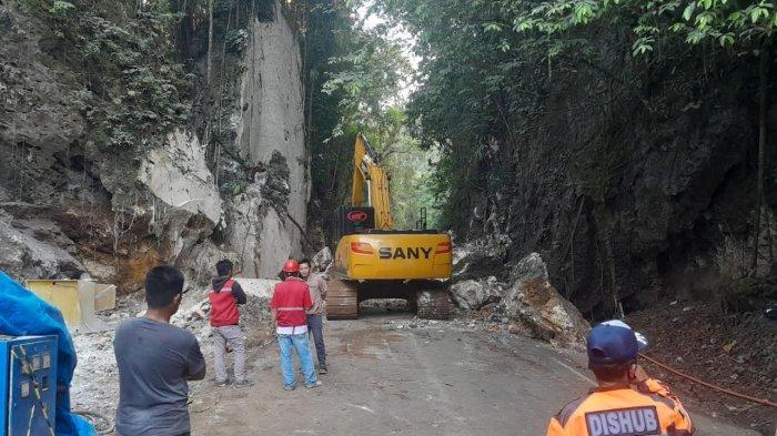 penutupan jalan poros bone maros