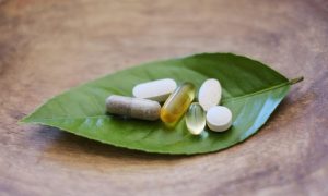 Ilustrasi obat berbahan herbal