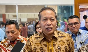 Menteri Koperasi Ferry Juliantono